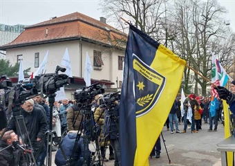 Varnostna grožnja v EU:  Vlada Republike Slovenije v konflikt z lastno policijo in vojsko!