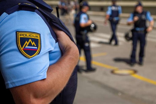 Izvajanje nadzora nad delom policije – nestrinjanje in pobuda