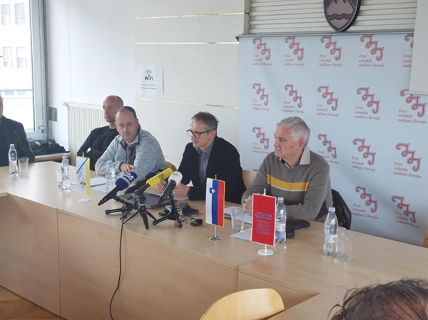 Novinarska konferenca sindikatov javnega sektorja - II. steber pogajanj