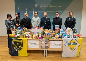 Sodelovanje v humanitarni akciji Anina zvezdica