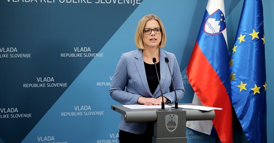 Preobrat pri urejanju in implementaciji novega plačnega sistema v JS - obvestilo članstvu